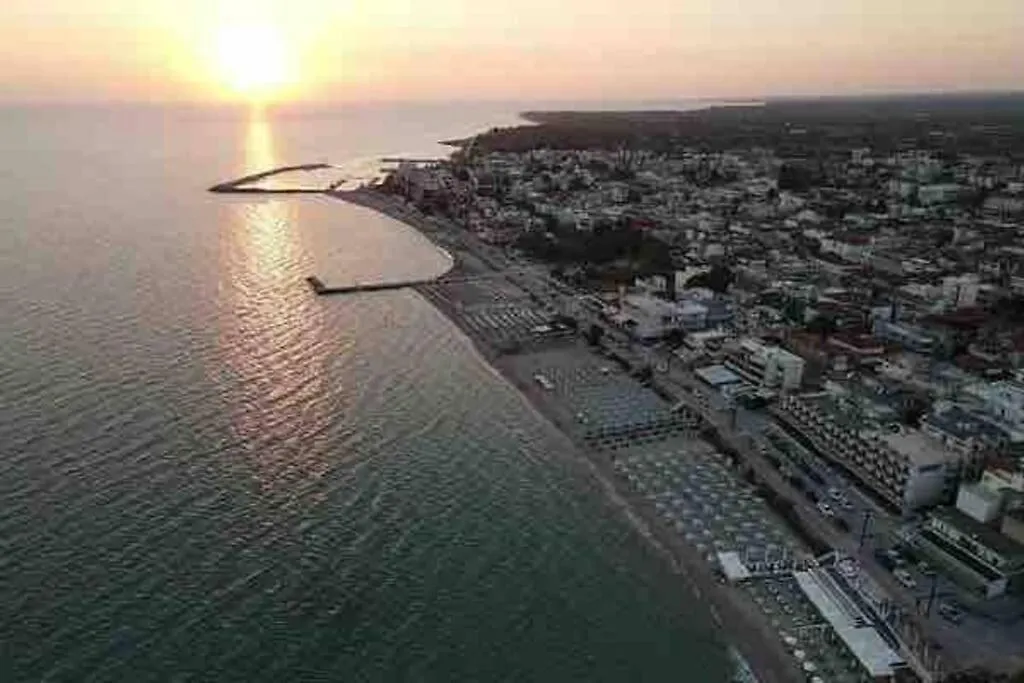 Ng Luxury Apartments At Nea Kallikrateia No 1 اليونان